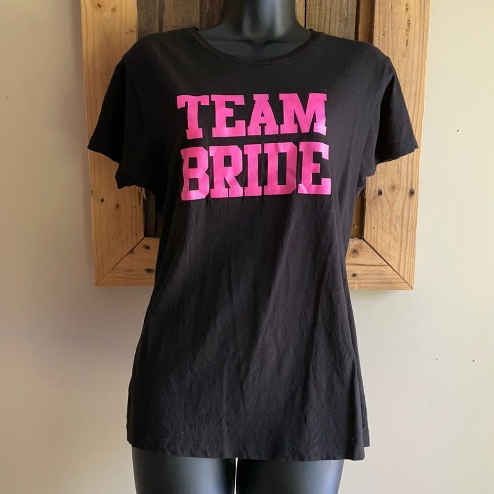 Spencer’s Team Bride Tshirt Black with Pink Glitter Letters Size Large